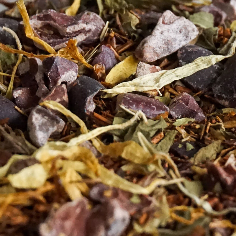 Ingredients in THEE's Mocha Mint Tea blend - Rooibos, peppermint, cacao nibs and flavouring